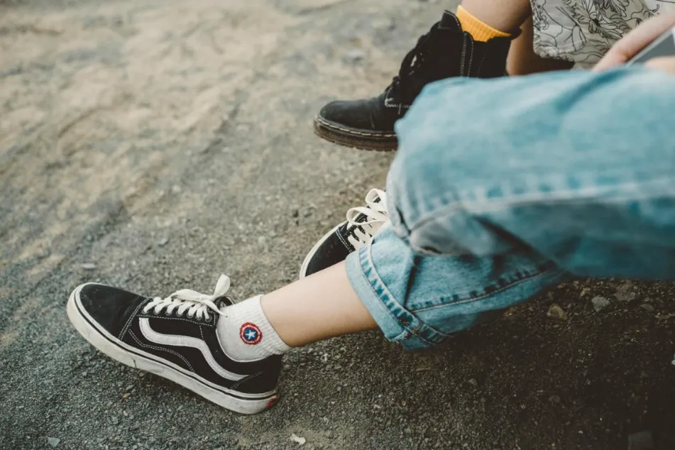 sneakerstyle103a.webp