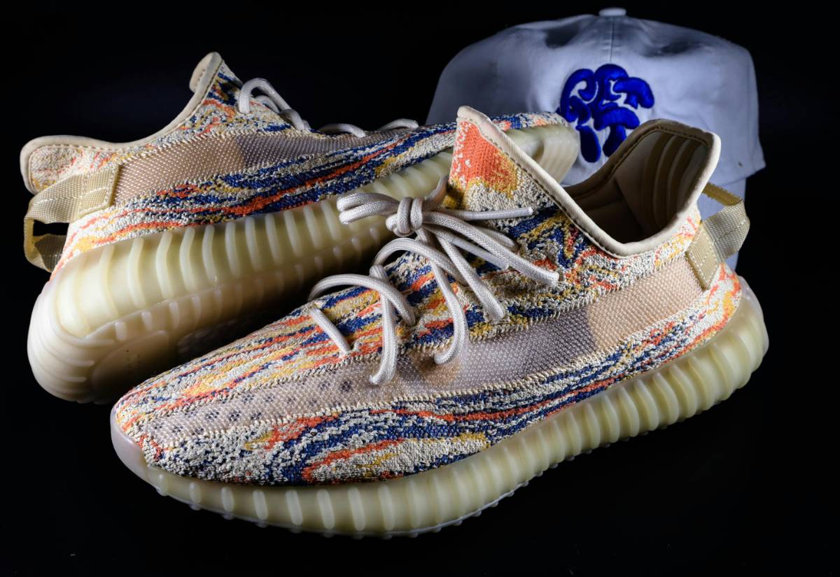 sneakerstyle133a.jpg