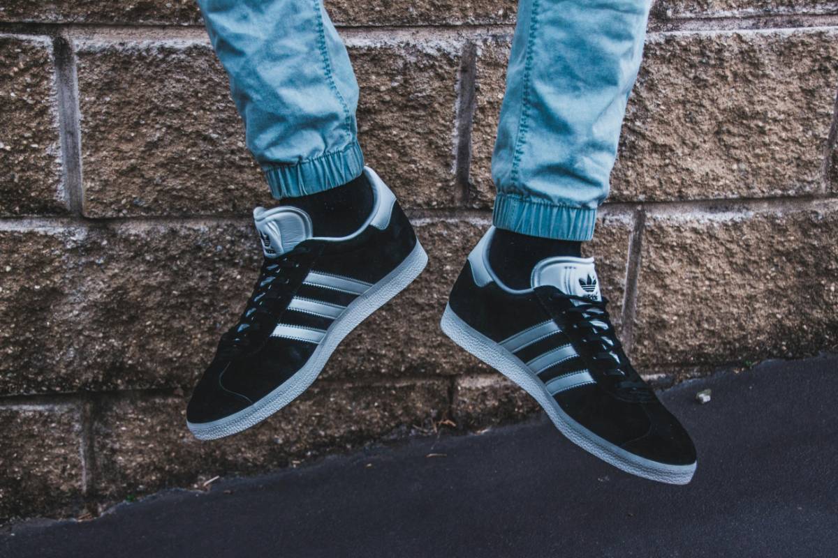 sneakerstyle142a.jpg
