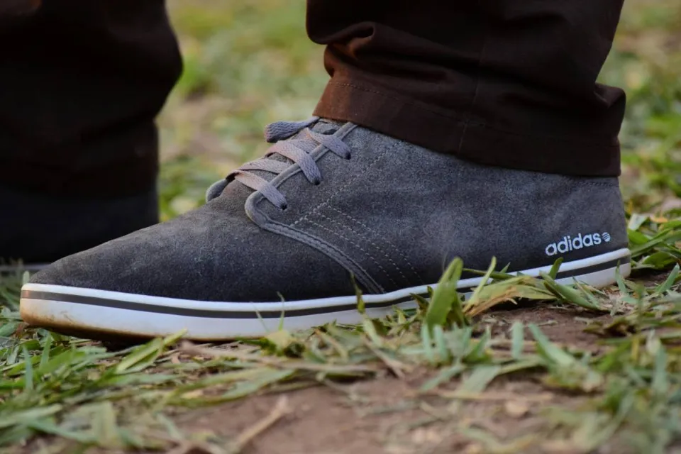 sneakerstyle16a.webp