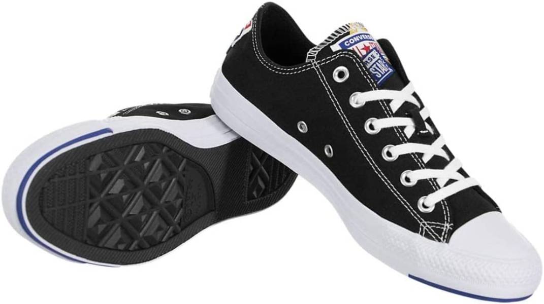 sneakerstyle215a.jpg