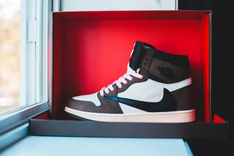 sneakerstyle83a.webp